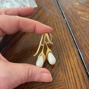 Vintage Art Nouveau Brooch Faux Pearl With Rhinestones